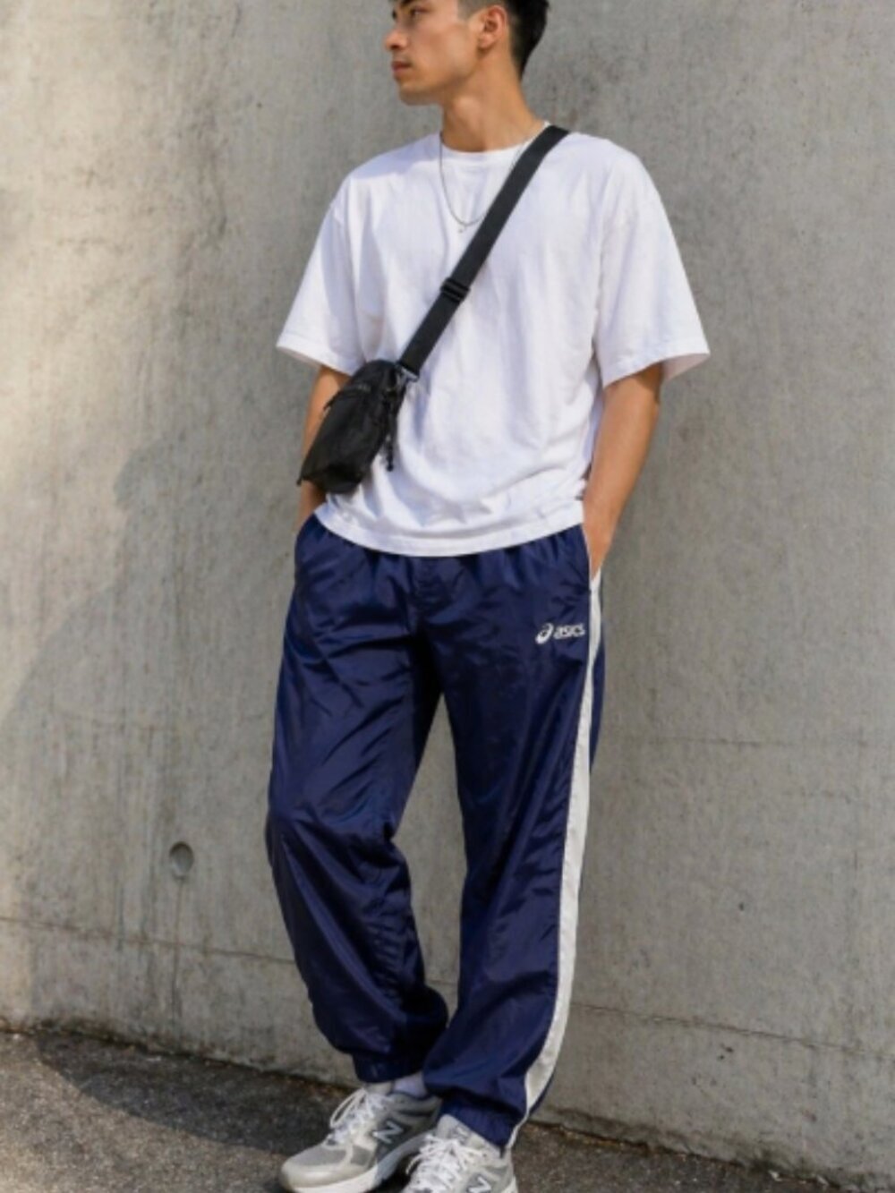 Vintage ASICS Track Pants Navy Blue White Stripe Windbreaker XL